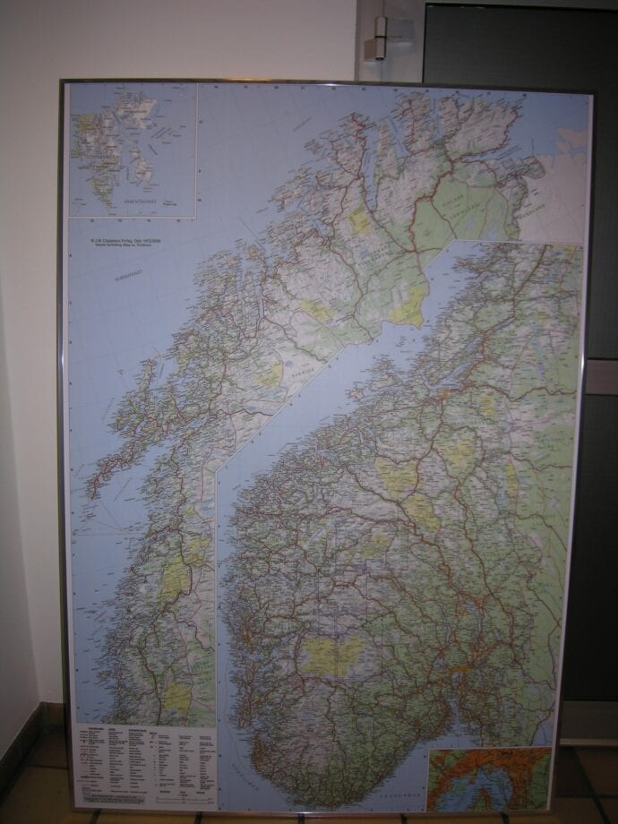 Norgeskart (stor-delt) laminert 120 x 175cm